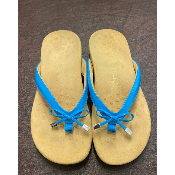 Vionic Women's Bella Sandal Flip Flop Blue Patent Leather Bow Thong Size 8 - Picture 1 of 6